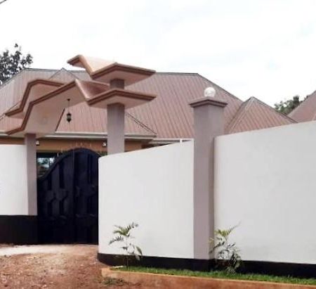 Sumawe Suites Karatu Luaran gambar